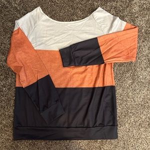 Long sleeve thin sweater